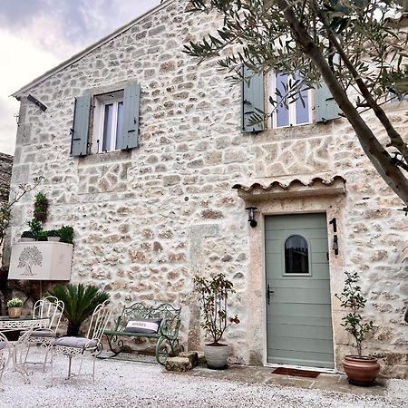 La Boheme Mouries Villa Dış mekan fotoğraf